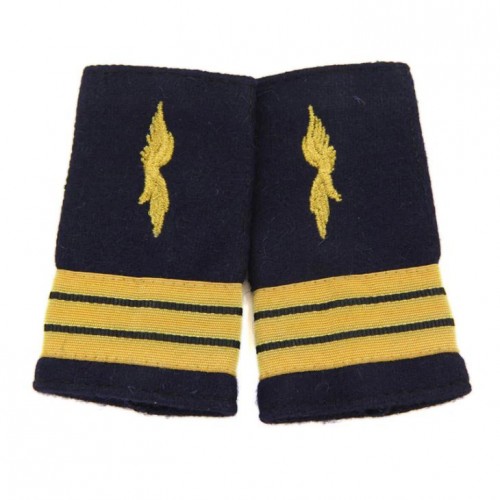 Epaulettes